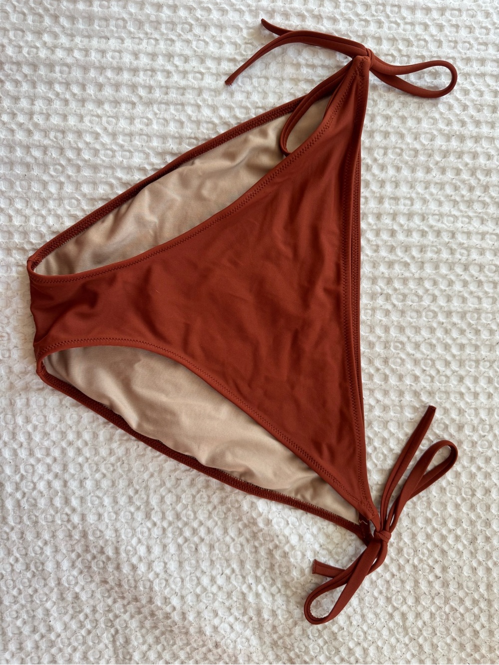 Shade & Shore Women's Rust Tie-Side Bikini Bottom